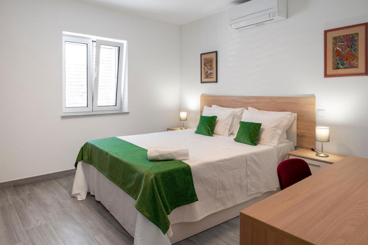 Villa Montes Guesthouse Coja Bagian luar foto