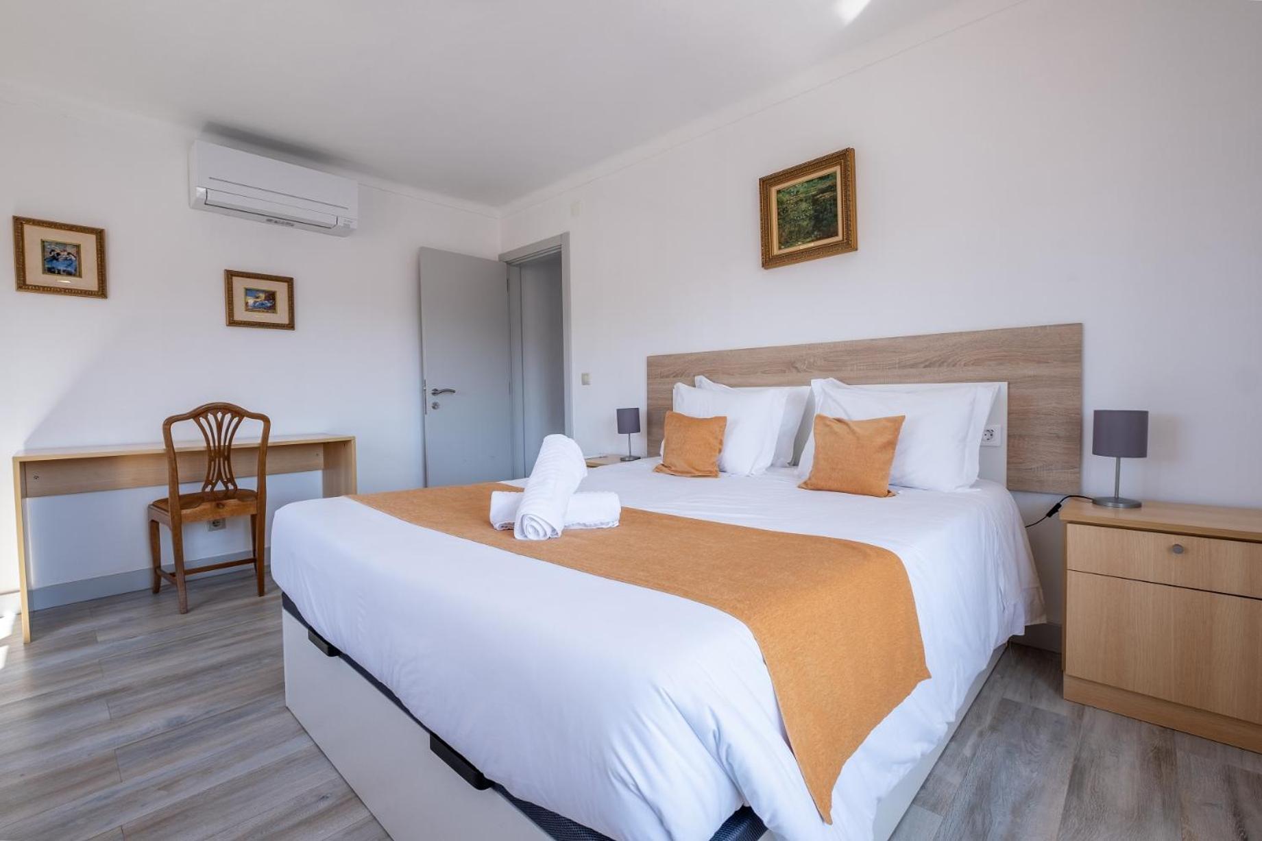Villa Montes Guesthouse Coja Bagian luar foto